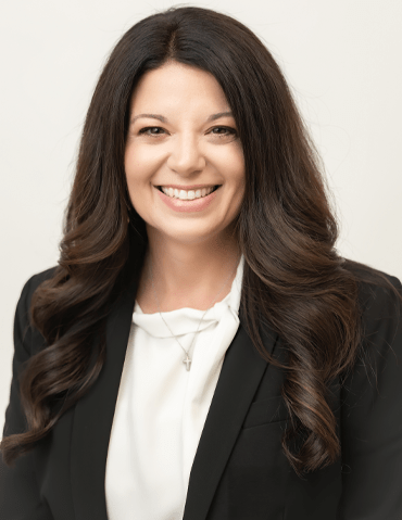 Lindsay Strange Bio Image